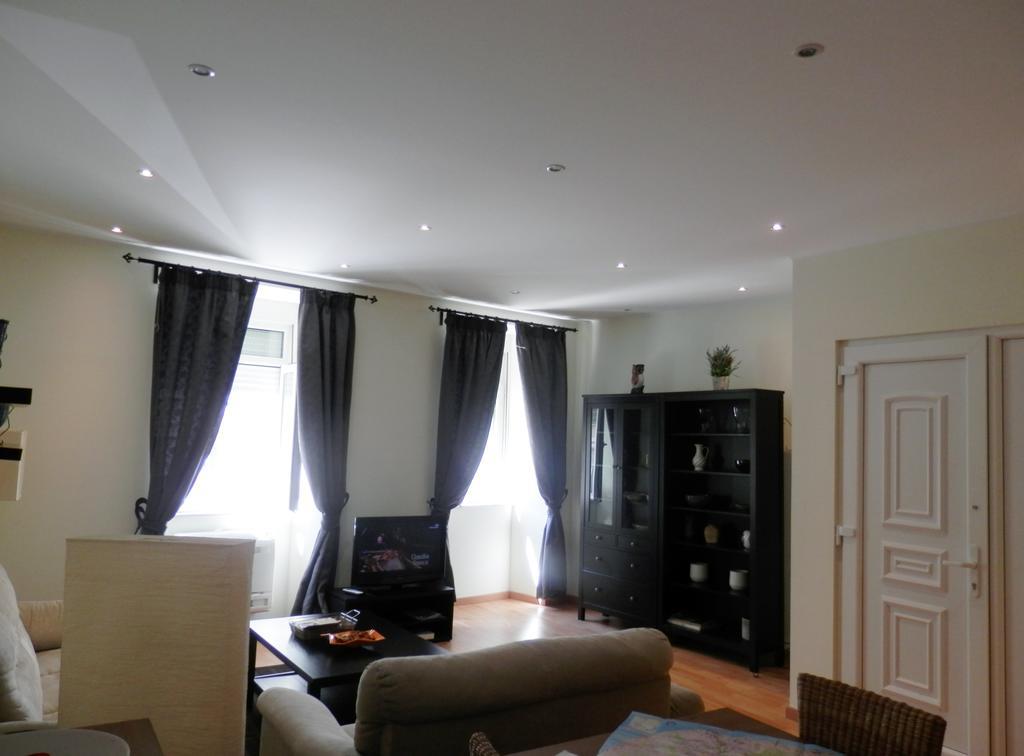 Downtown, Cozy Apartment In Лісабон Номер фото